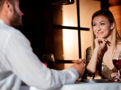 Cul, Blonde, Sucer une bite, En levrette, Branlette thaïlandaise, Embrassement, Maigrichonne, Nénés