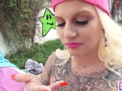 Blondýna, Kuřba, Tlusté, Fetiš, Dávení, Hd, Kuřba sání, Polykání