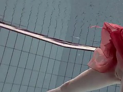 Tetas grandes, Rubia, Piscina, Estrella porno, Público, Fumando, Solo, Tetas