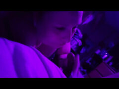 Blond, Pijpbeurt, Huisgemaakt, Huisvrouw, Orgasme, Vrouw