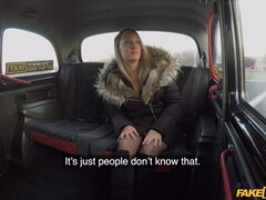 아마추어, 흑인, 오랄섹스, 유럽인, 자연의 가슴, 야외의, 짧은 머리, 엉덩이 때리기