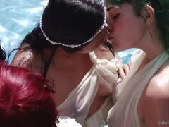 Grote mammen, Bruinharig, Groep, Harig, Hd, Lesbisch, Buiten, Tatoeage