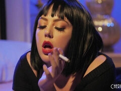 Ερασιτέχνης, Μελαχροινή, Μαλακία με το δάχτυλο για γυναίκες, Τακούνια, Κοντά μαλλιά, Κοκκαλιάρης, Μόνος, Βυζιά