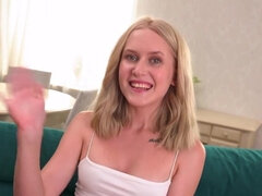 큰 음경, 귀여운, 도기스타일, 핸드잡, 조그마한, 여배우, 청소년, 젖가슴