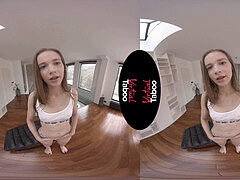 Itsetyydytys, Pienikokoinen, Todellisuus, Teini, Tissit