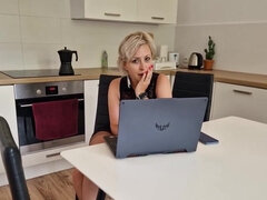 Βυζαρού, Κλειτορήδα, Θηλυκός, Ώριμη, Φυσικά βυζιά, Μουνί, Μόνος, Καλσόν