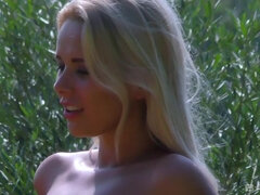 Blonde, Tir de sperme, Faciale, De plein air