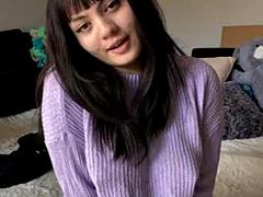 Азиатки, Большие сиськи, Минет, Эксгибиционист, Сиськи