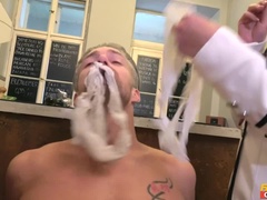 Pijpbeurt, Sperma in gezicht, Eten, Keuken, Likken, Masturbatie, Gezichtspunt, Kut duiken