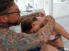 Røv, Babe, Fødder, Slikning, Piercing, Realitet, Tatovering, Bryster