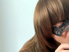 Stor kukk, Europeisk, Slikking, Suging