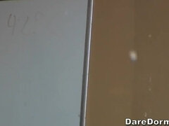 Amerikaans, Kont, Blond, Pijpbeurt, Universiteit, Sperma shot, Sperma in gezicht, Groep