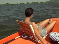 Amatorka, Duże cycki, Brunetka, Europejski, Naturalny, Naturalne cycki, Na wolnym powietrzu, Punkt widzenia