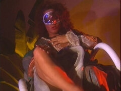 엉덩이, 큰 가슴, 금발의, 오랄섹스, 흑갈색 머리, 밀프, 야외의, 빈티지