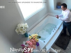 Grosse bite, Gros seins, Sucer une bite, Brunette brune, Attrapée, Éjaculation interne, Hard, Hd