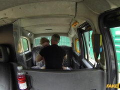 Amateur, Mamada, Engañando, Estilo perrito, Pajear, Lesbiana, Al aire libre, Realidad