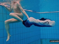 Nuas, Nu pelado, Público, Ruivoa, Pornô leve, Solo chão, Tetas, Subaquático