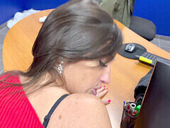 Vagina gozada cu gozado, Grupo, Lésbica, Público, Surpresa