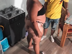 Knubbig, Par, Snopp, Indisk, Kök, Milf, Naturlig, Tuttar