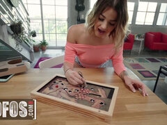 Sexy Babe With Big Boobs Evelin Stone Tries Her First Anal Fucking