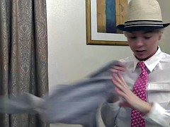 Ξανθιά, Πόδια, Λεσβία, Πίρσινγκ, Ξυρισμένη, Τατουάζ, Βυζιά