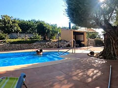 Big Ass Amateur Wife Is Very Hot To Fuck Hard In The Pool