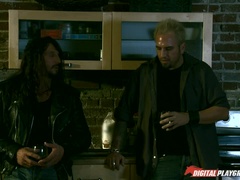 Asiático, Culo, Tetas grandes, Pies, Fetiche, Penetracion con dedos, Cocina, Al aire libre