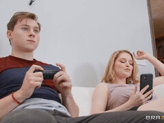 Kont, Grote mammen, Blond, Lul, Hardcore, Kut duiken, Tiener, Tieten likken