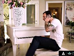 Grote lul, Pijpbeurt, Hardcore, Masseren, Olie