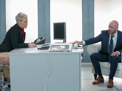 Store pupper, Kukk suging, Ansiktssperm, Hd, Milf, Kontor, Strømper, Leker