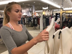 Mekko, Ääripää, Korkokengät, Itsetyydytys, Orgasmi, Soolo, Squirting, Lelut