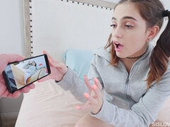 Brunette brune, En levrette, Doigter, Poilue, Branlette thaïlandaise, Masturbation, Maigrichonne, Adolescente