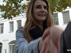 Langt ned i halsen, Tysk, Orgasme, Lille kvinde, Realitet, Mager, Teenager, Bryster