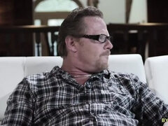 Amerykański, Duże cycki, Obciąganie, Rodzina, Lizanie, Cipka, Spanking, Tabu