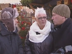 큰 가슴, 오랄섹스, 약간 뚱뚱한, 독일인, 하드코어, Hd, 짧은 머리, 쓰리섬