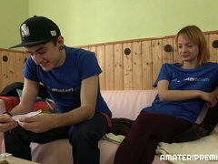 Perse, Iso kulli, Suihinotto, Luonnolliset tissit, Lyhyt tukka, Laiha, Teini, Tissit