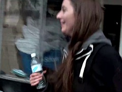 Skinny amateur peeing outdoorsp