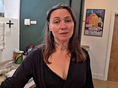 Enthousiasteling, Pijpbeurt, Bedriegen, Harig, Huisgemaakt, Rijpe lesbienne, Moeder, Stiefmoeder