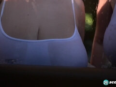 Daria & Demmy - BBW Wet and Sudsy