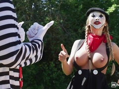 Hatalmas hátsó, Monumentális dákó, Tekintélyes didik, Cumizás, Kutya póz, Két nő, Fajok közötti, Érett feleség