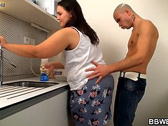 Røv, Store smukke kvinder, Stor røv, Buttet, Hd, Kæmpe stor, Køkken, Ridning