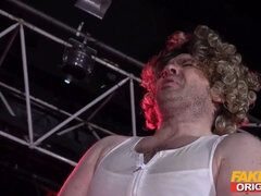 Suihinotto, Klubi, Sormetus, Orgasmi, Pillu, Ratsastaa, Suihku, Opettaja