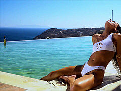 항문, 항문에서 입으로, 오랄섹스, 흑갈색 머리, 얼굴에, 야외의, 빨아들이는