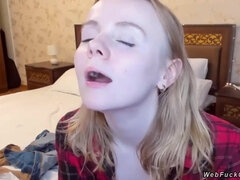 Enthousiasteling, Blond, Huisgemaakt, Roodharige vrouw, Alleen, Tiener, Tieten likken, Webcamera