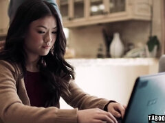 Ázsiai, Popó, Gesztenyebarna, Szőrös, Fajok közötti, Maszti, Természetes mellek, Hármas