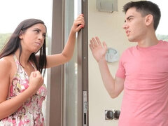 Cul, Gros seins, Sucer une bite, Attrapée, En levrette, Branlette thaïlandaise, Adolescente, Branlette espagnole