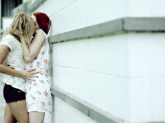 アナル, ビキニ, 指いじり, キス, 乳首, ヌード, スカート, フェラする