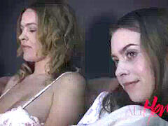 Brunetta, Toccando, Lesbica, Mamma che vorrei scoparmi, Orgasmo, Figa, Tabù, Ragazza