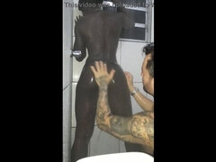 Zadok, Veľký zadok, Veľké péro, Čierne, Priateľka