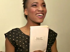 Negroa, Consolo, Ébano negroa, Brinquedos